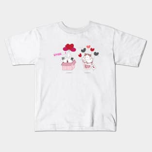 cute animal cat flying with love red balloon Kids T-Shirt